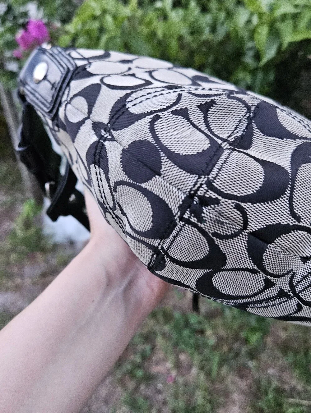Coach F13114 Soho Signature Black Grey Canvas Hobo Shoulder Bag Hangtag